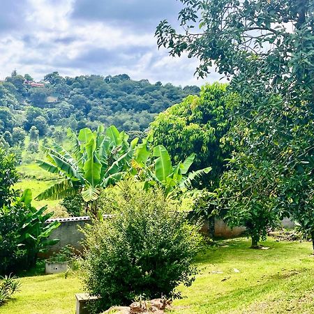 Chacara Tha&Thi Cond Fechado Wi Fi Spa E Pisc Aquececimento Solar Bom Jesus dos Perdões Eksteriør bilde