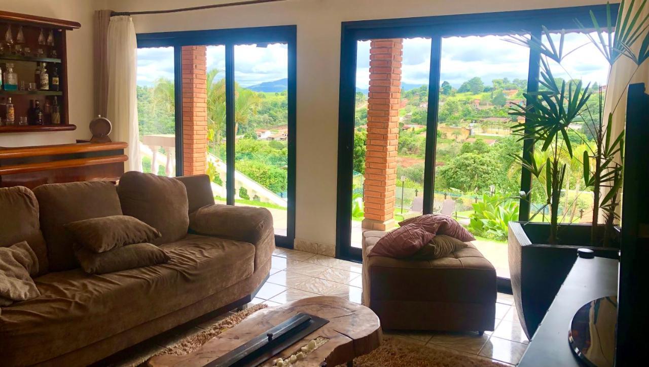 Chacara Tha&Thi Cond Fechado Wi Fi Spa E Pisc Aquececimento Solar Bom Jesus dos Perdões Eksteriør bilde