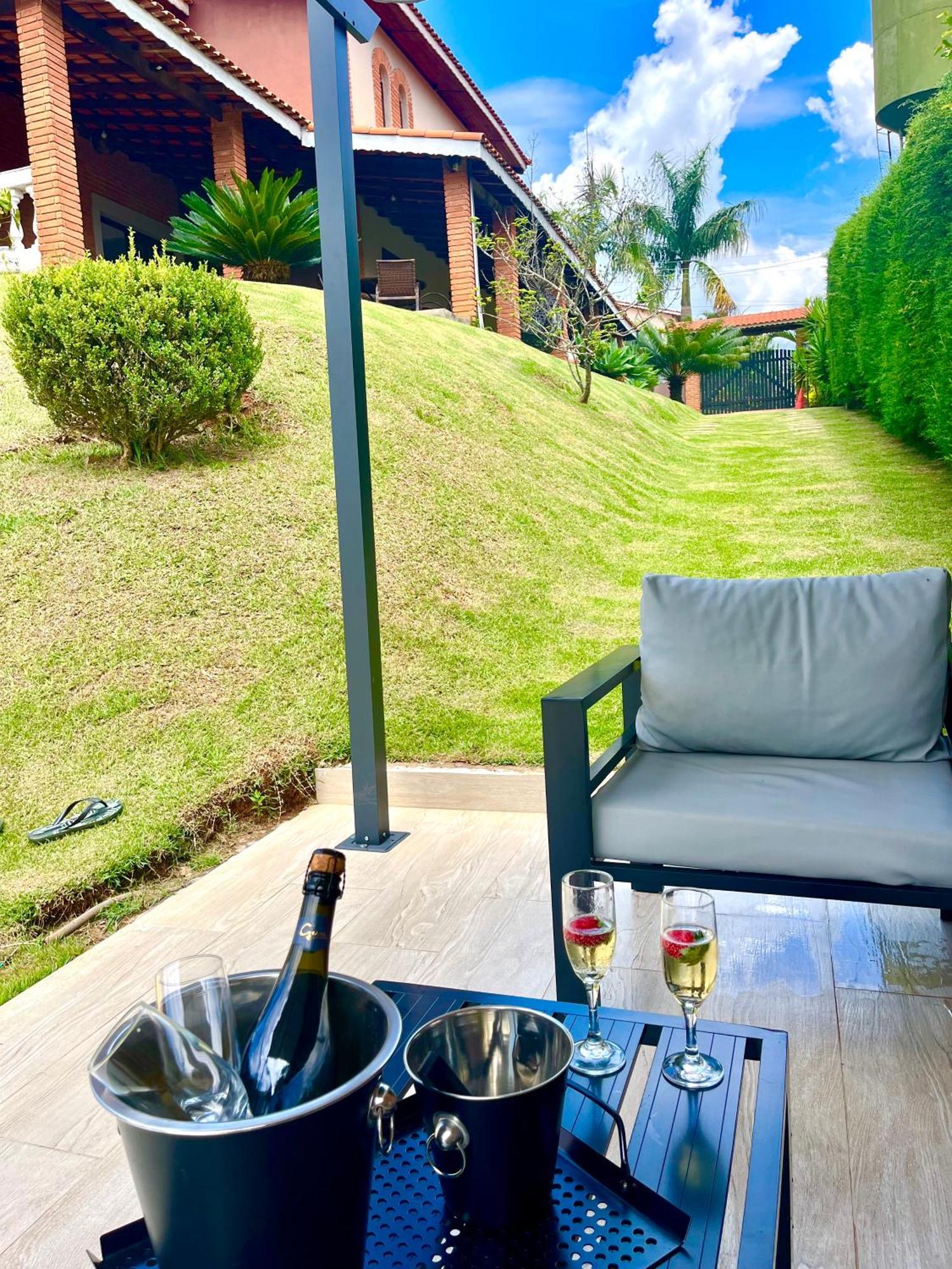 Chacara Tha&Thi Cond Fechado Wi Fi Spa E Pisc Aquececimento Solar Bom Jesus dos Perdões Eksteriør bilde